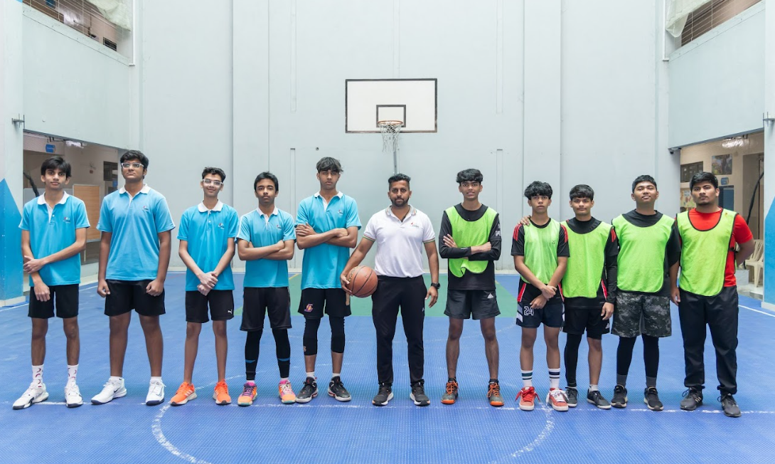 Orbis School - Alumni