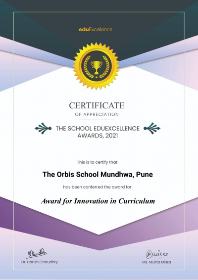 Award for Innovation in Curriculum by The School Edu excellence Awards